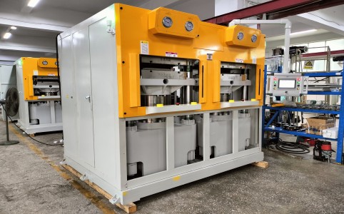 碳纤维热压成型机-从0到1 研发设计 技术协同